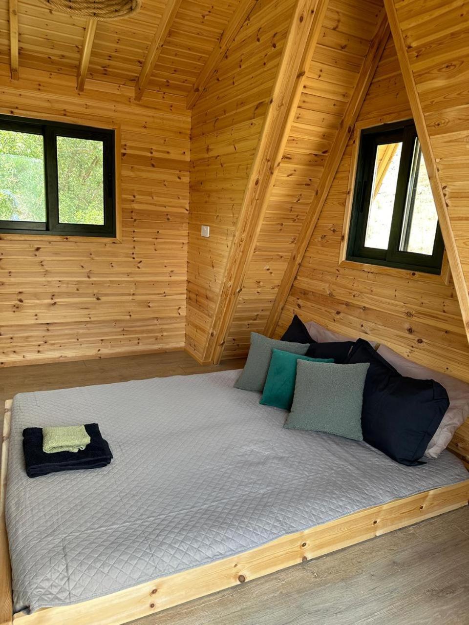 Ferienhaus Mountain Glamping With Kids Playground And Pool